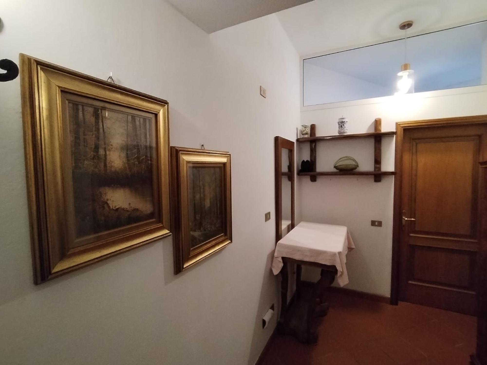 Prato Barone A Firenze Apartamento