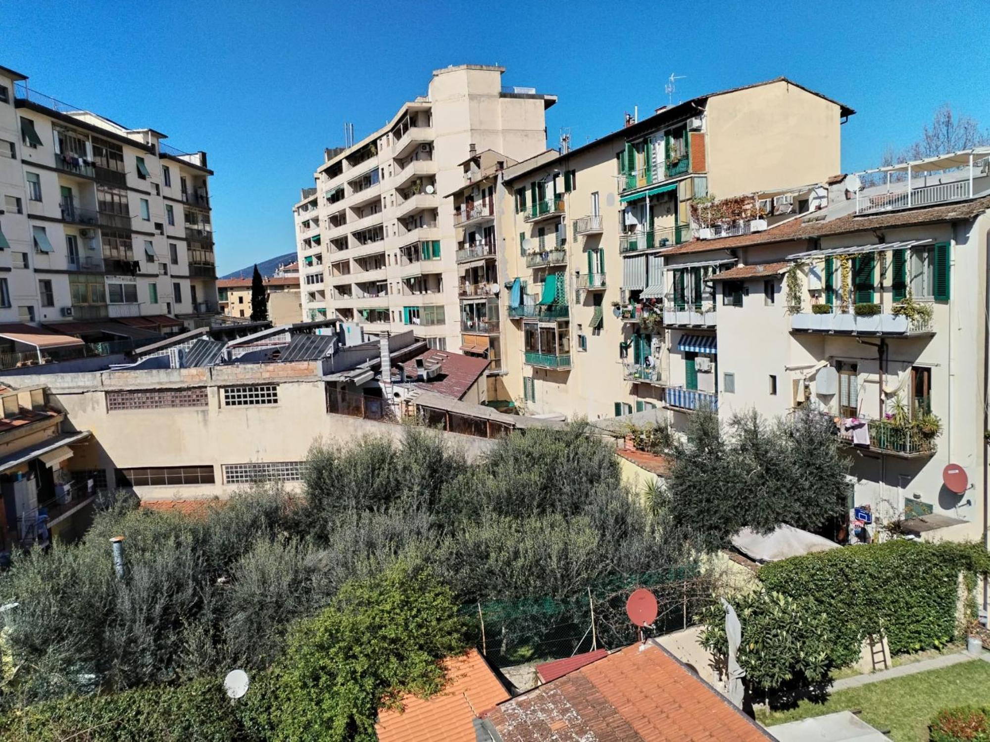 Prato Barone A Firenze Florencia